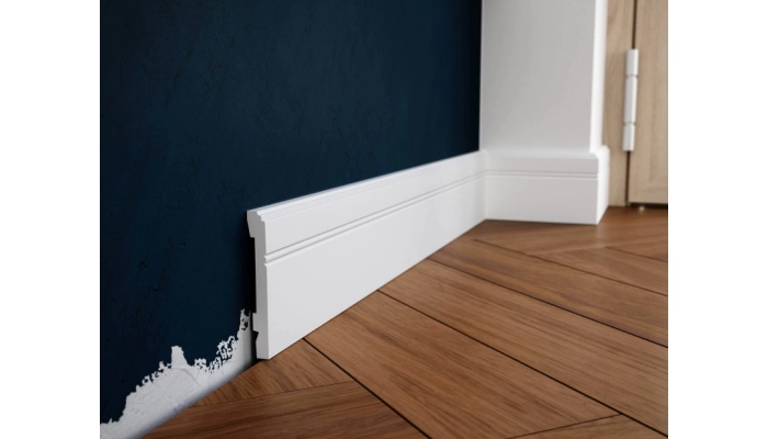 Listwa przypodłogowa Creativa PRO-103